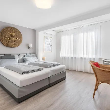 Hotel Alpenrose