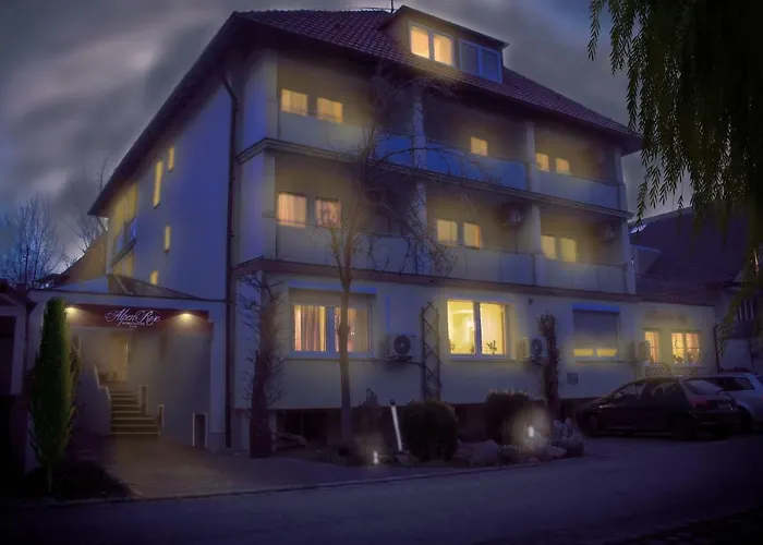 Wohlfühlhotel Alpenrose Hotel 3*