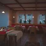Hotell Alpenrose 3*