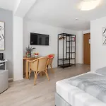 Alpenrose Hotell 3*